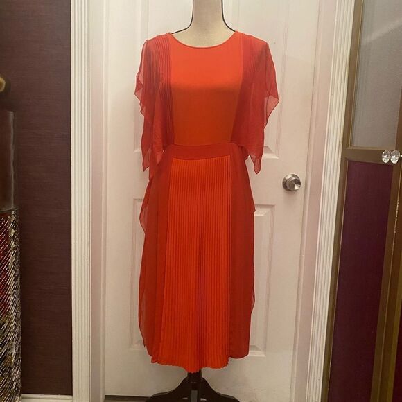 BCBG MaxAzria runway 100% silk dress, S - Picture 1 of 9